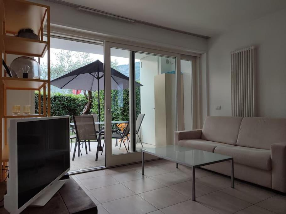 L&G Apartament Torbole Sul Garda Exteriör bild