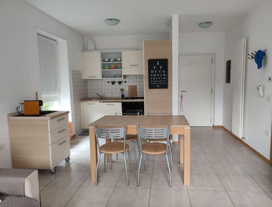 L&G Apartament Torbole Sul Garda Exteriör bild